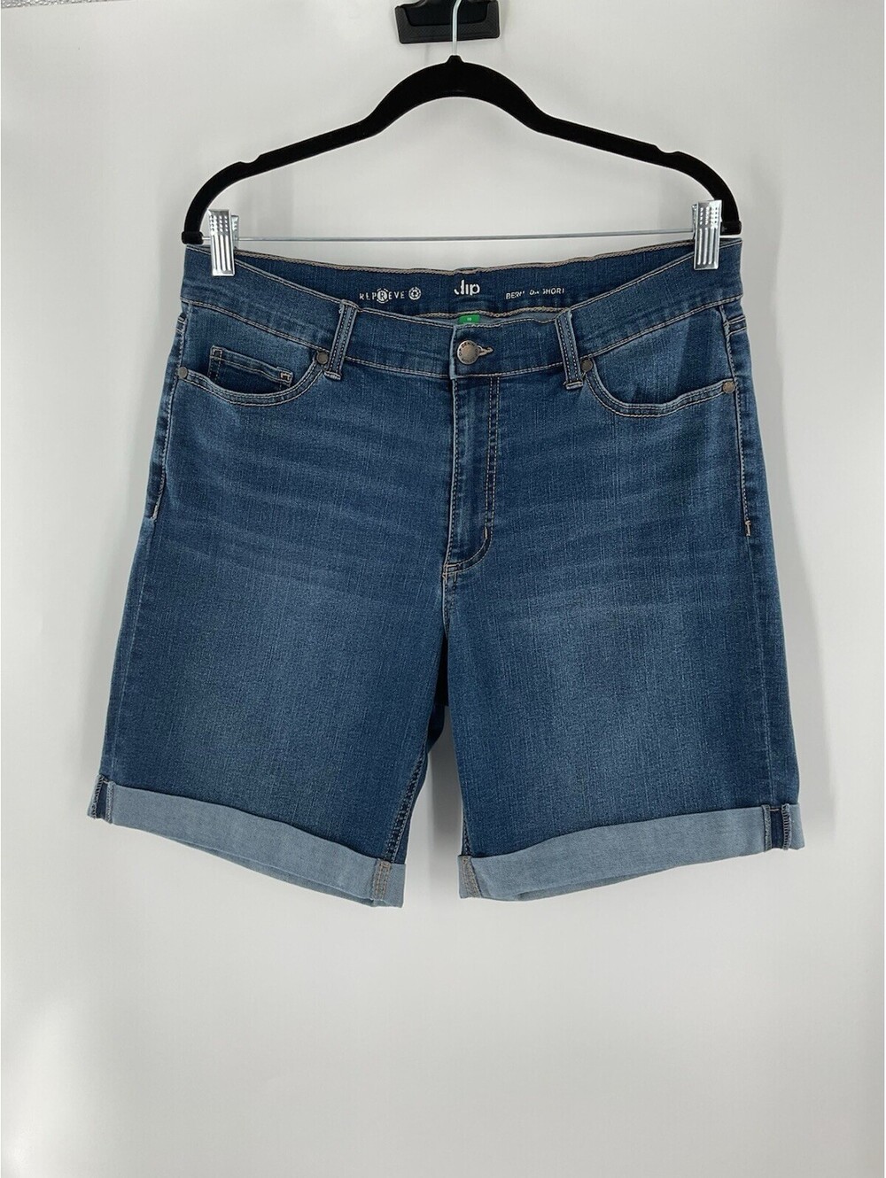 Dip Women’s Size 16 Bermuda Shorts Jean Medium Wash 117